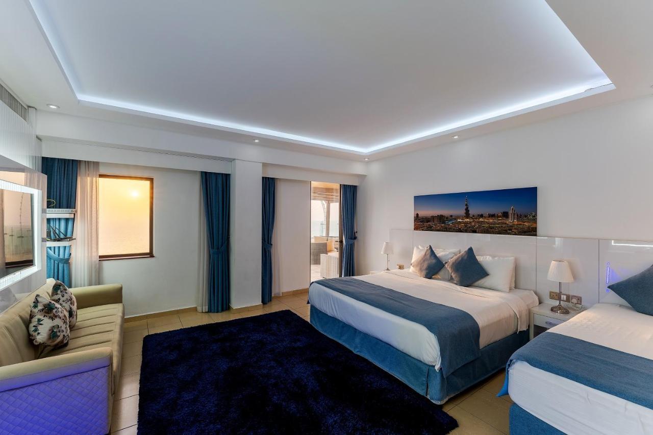 Jbr Penthouse With Terrace Pool Daire Dubai Dış mekan fotoğraf