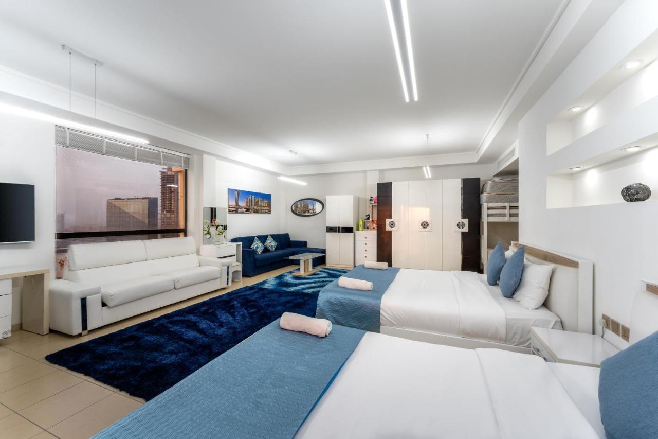 Jbr Penthouse With Terrace Pool Daire Dubai Dış mekan fotoğraf